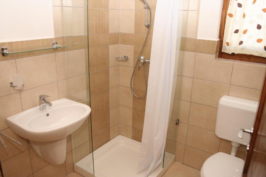 Barack Thermal & Natura Apartments Tiszakécske 外观 照片